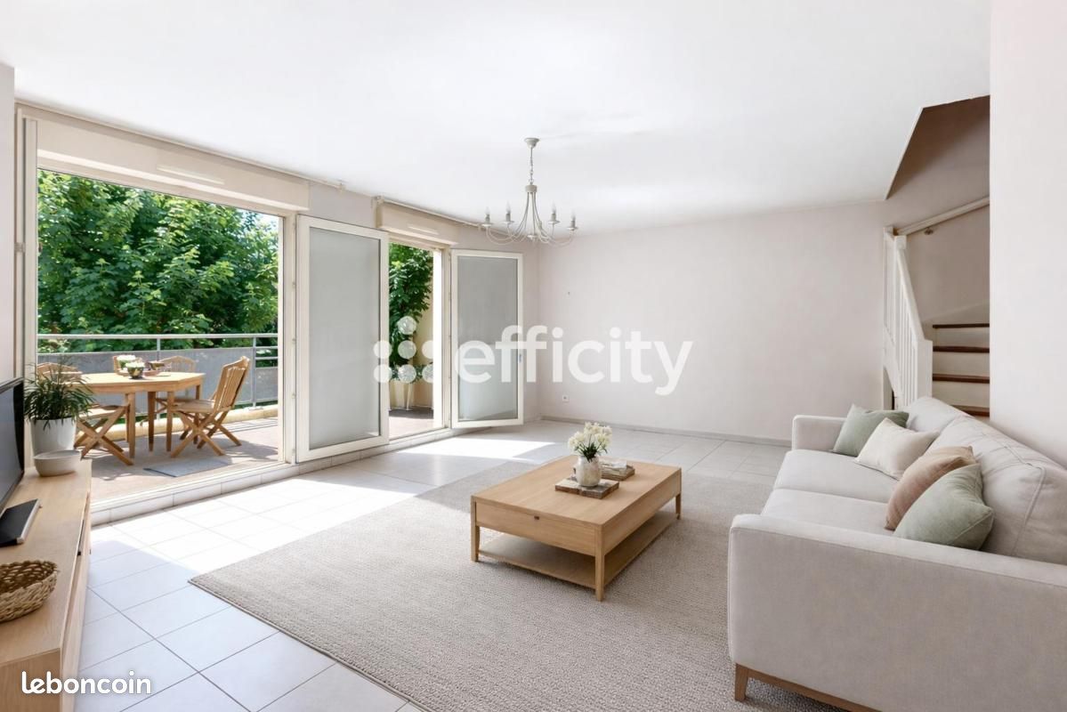 Appartement 5 pièces 105 m² · à Tassin-la-Demi-Lune · 105 m² · 480 000 €