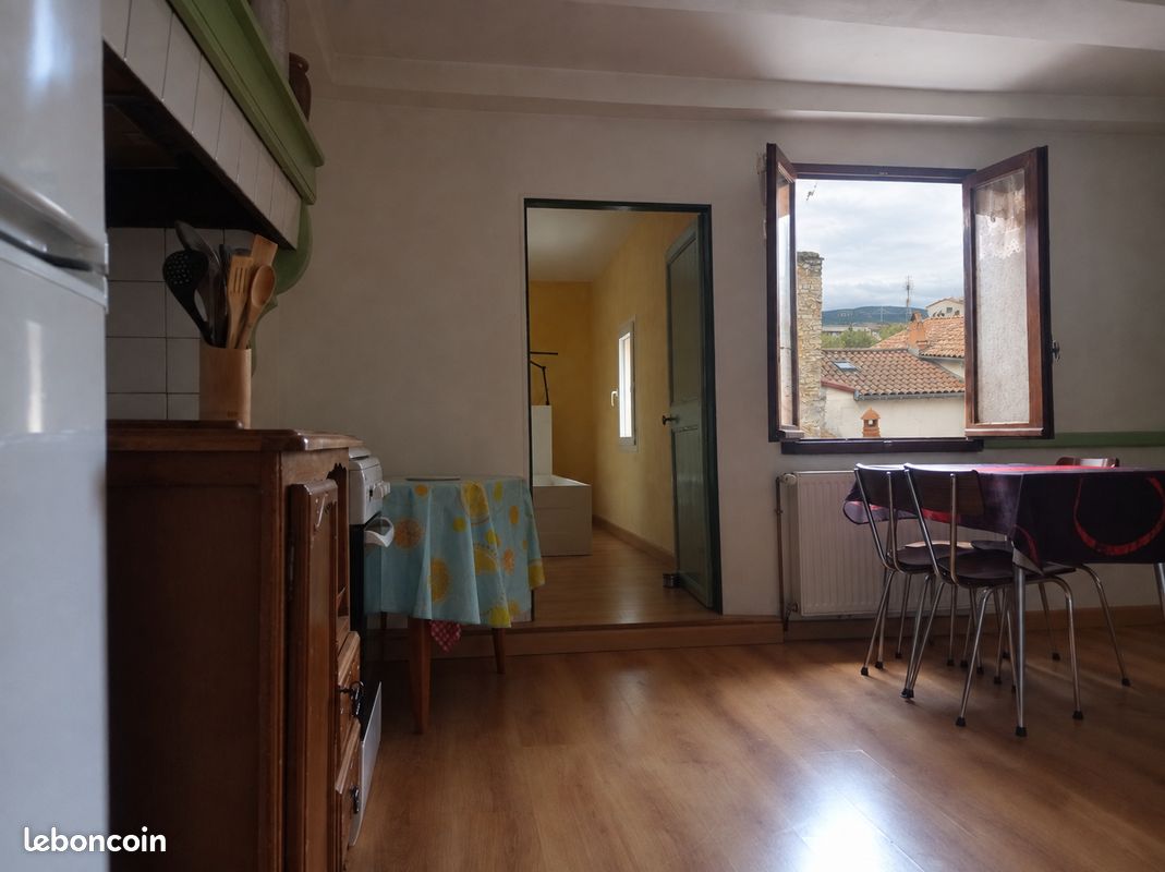 Maison 7 pièces 180 m² · à Millau · 180 m² · 180 000 €