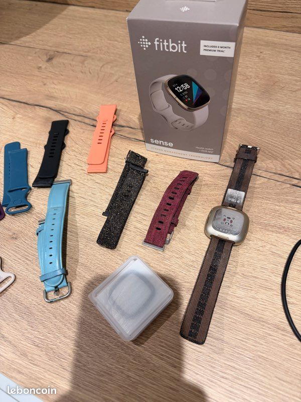 Montre Fitbit Sense et accessoires (image 2)