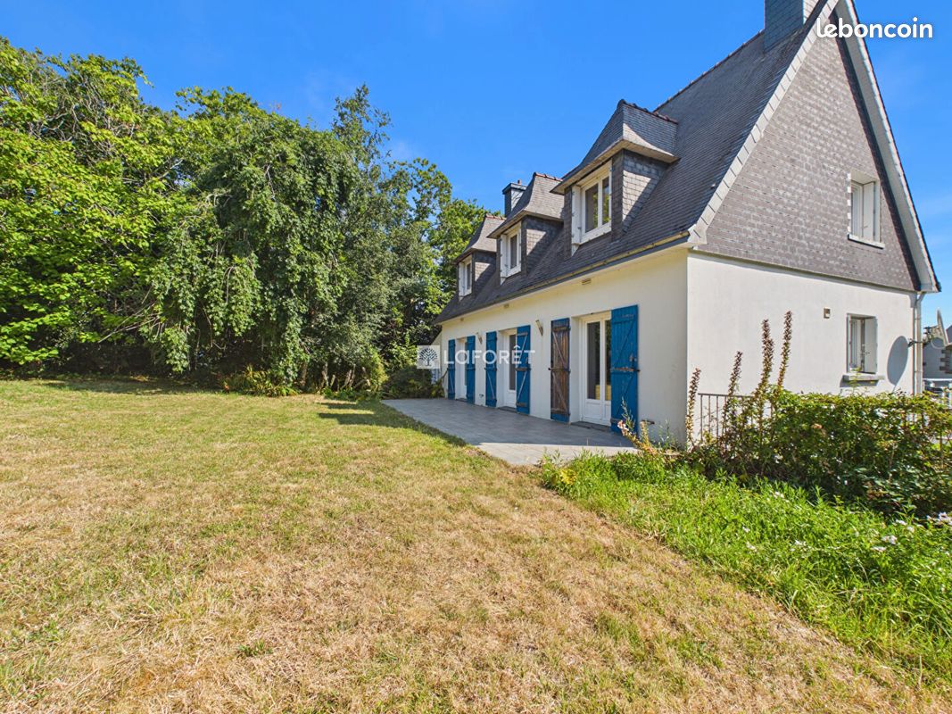 Maison 6 pièces 140 m² · à Plomelin · 140 m² · 296 800 €