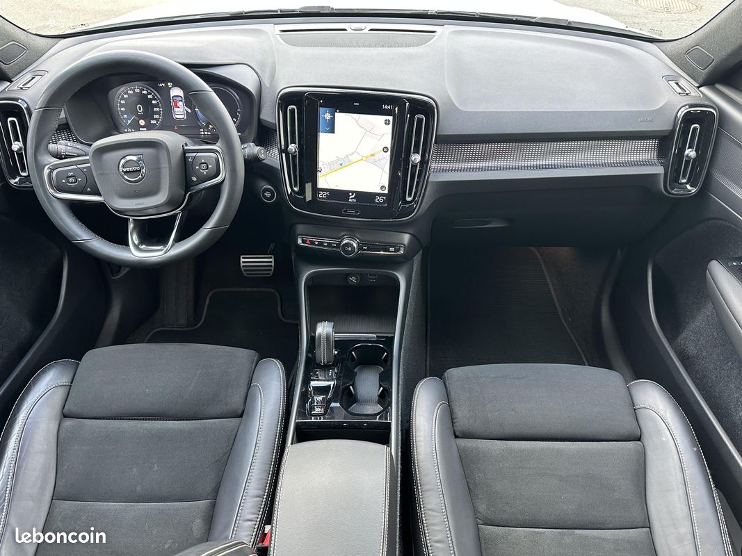 VOLVO XC40 T4 Recharge 129+82 ch DCT7 R-Design (image 4)