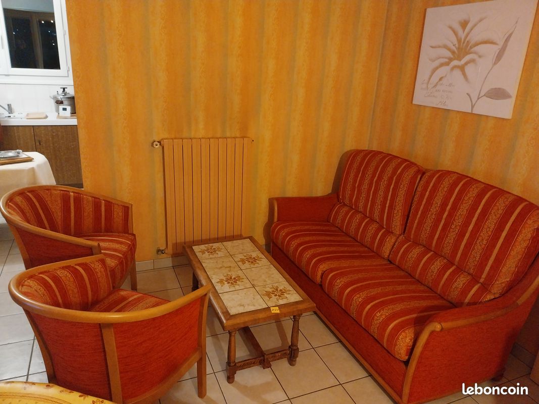 Canape plus deux fauteuils (image 1)