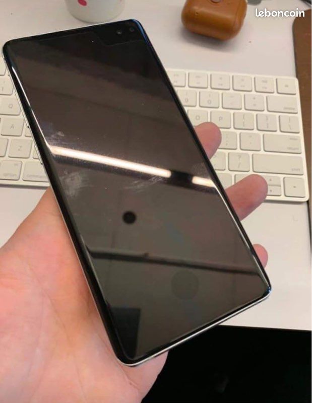 Samsung galaxy S10 (image 1)