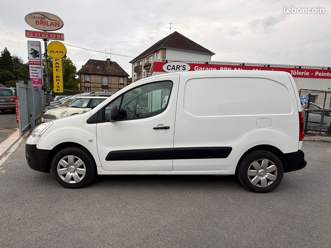 Citroën Berlingo 1.6hdi 90 3 places excellent etat (image 4)