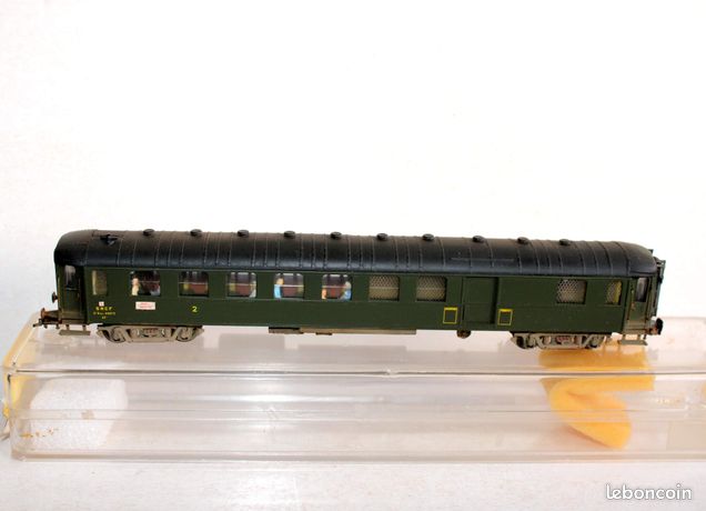A S . TALBO Wagons . Luggage . SNCF. HO. Ref 130900
