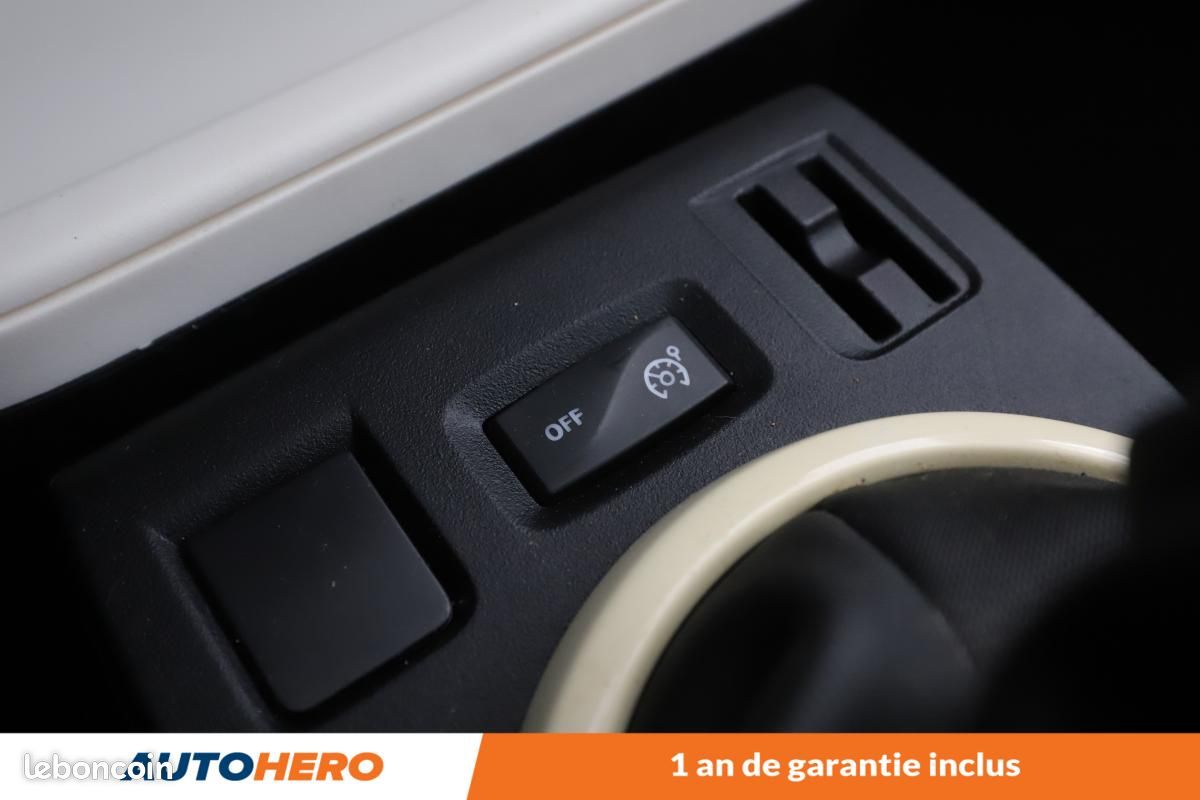 Renault Twingo 1.0 SCe Limited 71 ch (image 19)