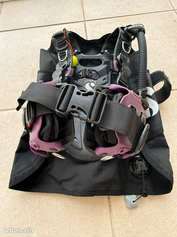 Gilet de plongée et gilet Stabilisateur au meilleur prix - Scubapro