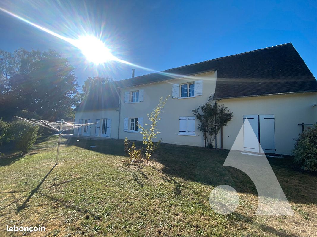 Maison 6 pièces 203 m² · à Crépy-en-Valois · 203 m² · 440 000 €