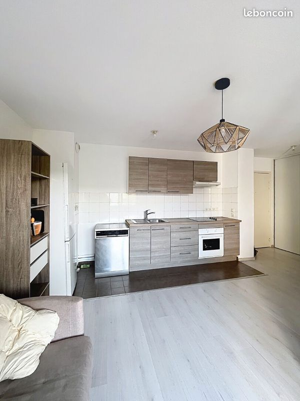 Appartement 3 pièces 52 m² · à Villeurbanne · 52 m² · 990 €/mois