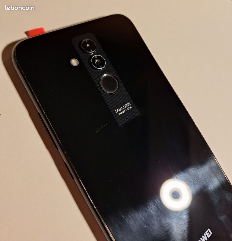 Huawei Mate 20 Lite – 64 Go – Noir – Désimlocké – Double SIM – Occasion