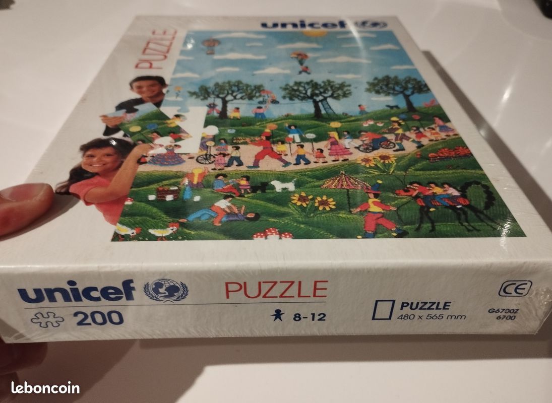 Puzzle Ecoles du Monde - Unicef - We are puzzled