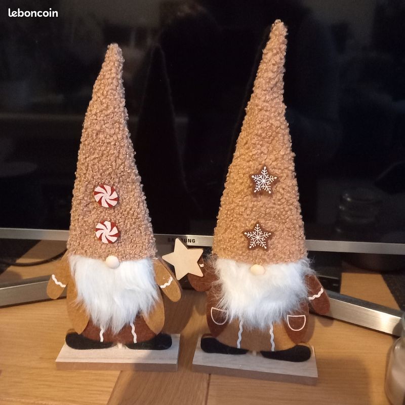 2 Maisons De Gnome En Bois Blanc Pour Décoration Noël - Village De Noël, Artisanat, Bricolage, Décoration Festive