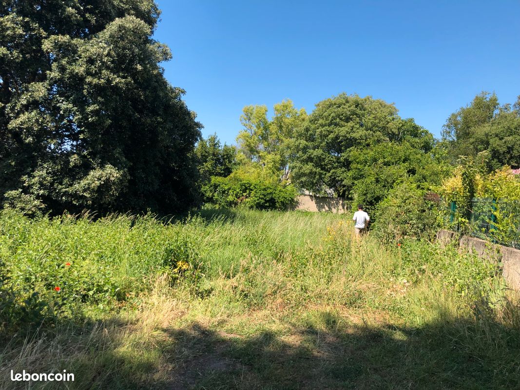Terrain constructible · à Batz-sur-Mer · 365 000 €