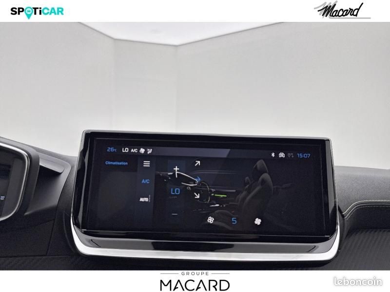 Peugeot 208 1.2 Hybrid 145ch GT e-DCS6 (image 19)