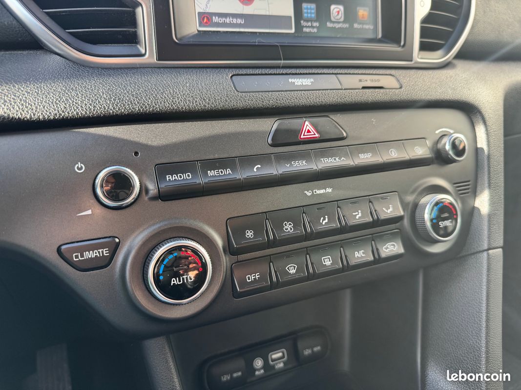 KIA Sportage 1.7 CRDI 140CH PRO ACTIVE 4X2 DCT BVA – CAMÉRA DE RECUL – APPLE CARPLAY – DRIVE MODE (image 21)