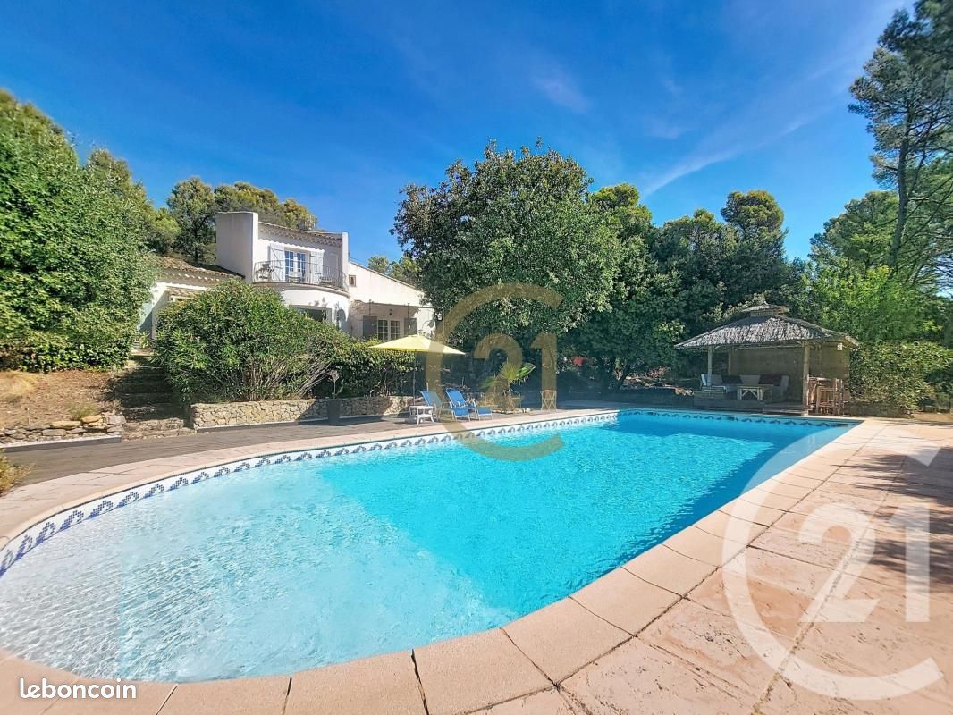 Maison 7 pièces 191 m² · à Flayosc · 191 m² · 860 000 €