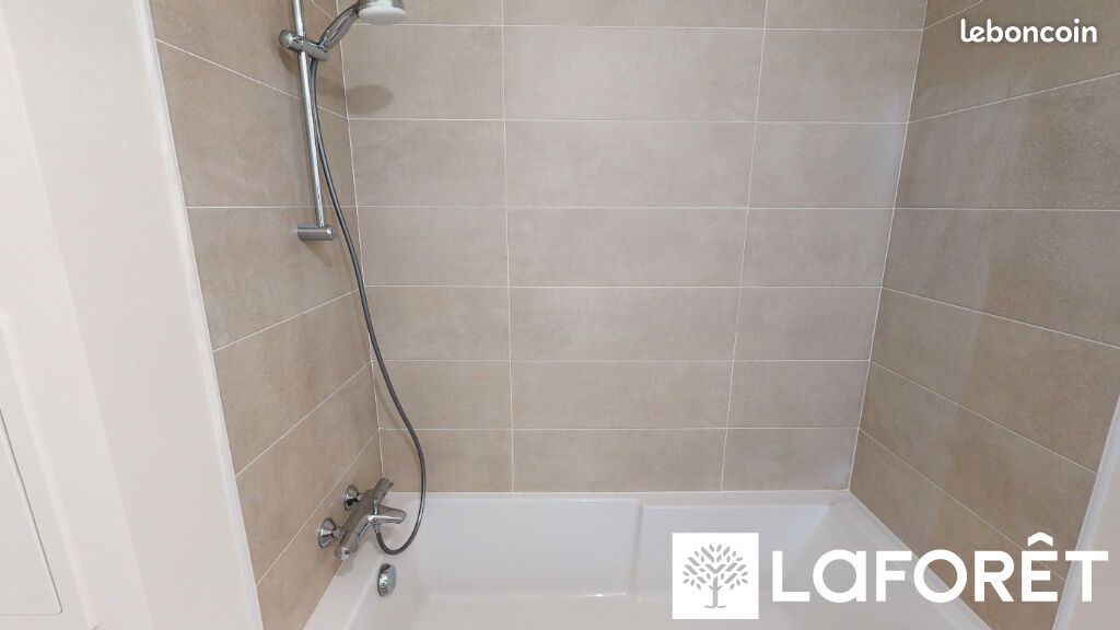 Appartement a louer rueil-malmaison - 3 pièce(s) - 65 m2 - Surfyn