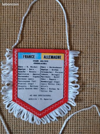Fanions coupe du monde 1986. 5 pièces - Collection