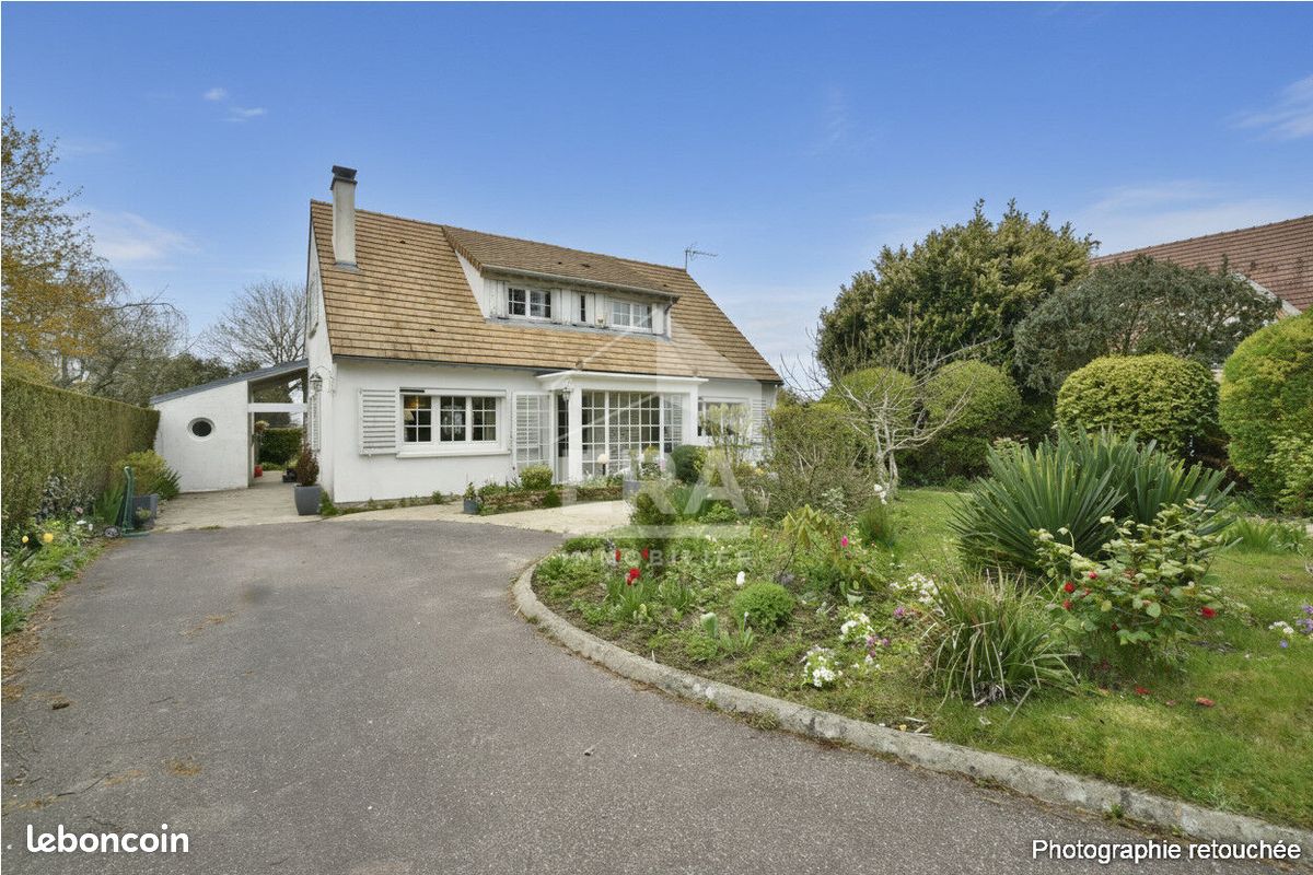 Maison 5 pièces 131 m² · au Tremblay-sur-Mauldre · 131 m² · 550 000 €