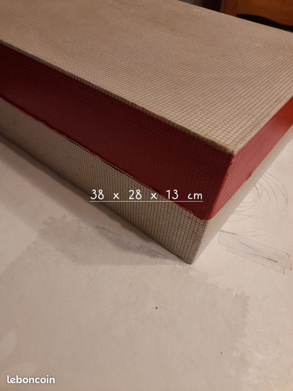 Ancienne boite de couture (image 4)