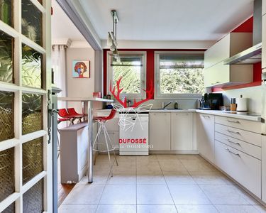 Maison 695 000 € - 146 m²