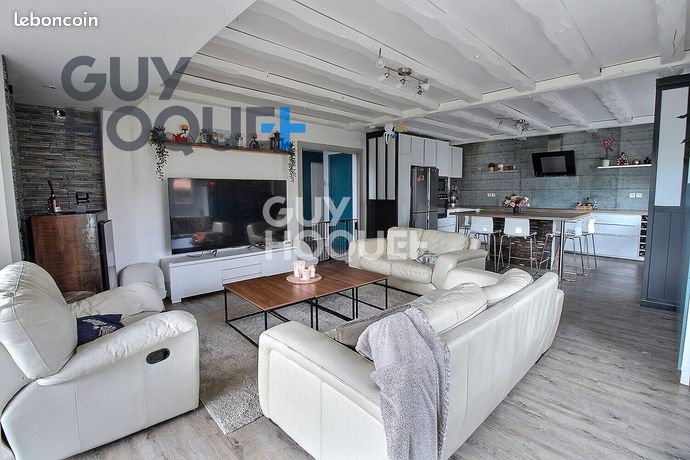 Pavillon 9 pièces 205 m²
