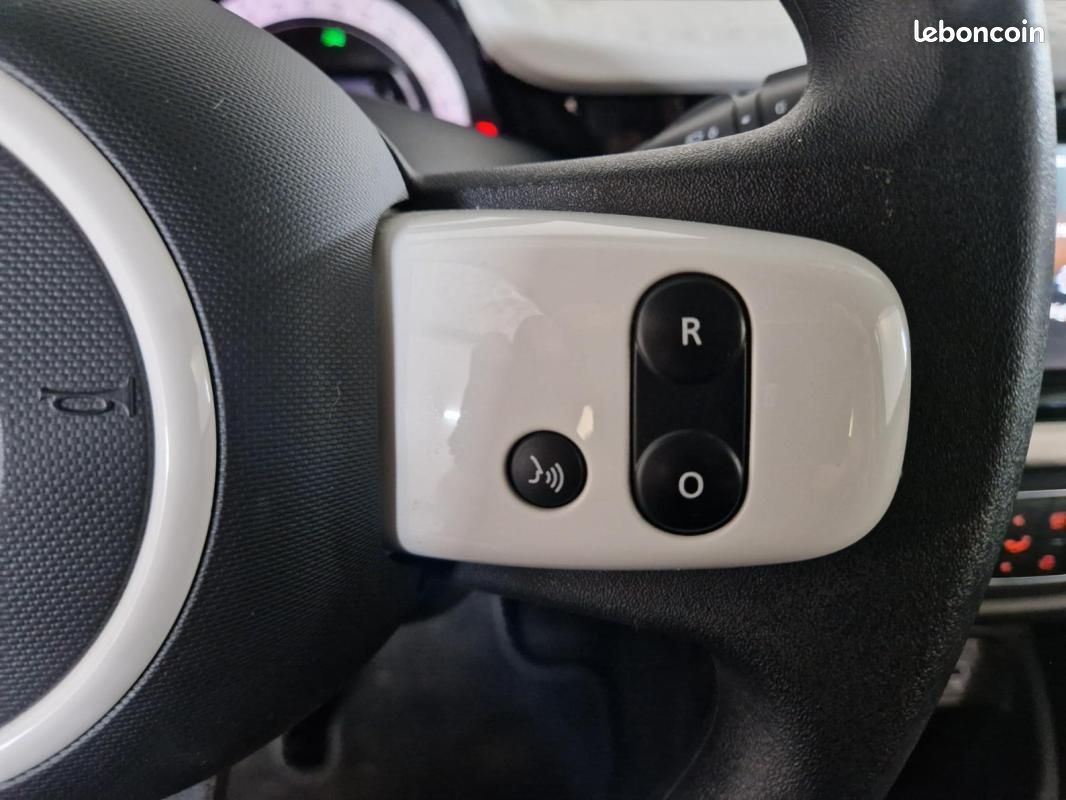 Renault Twingo E-TECH ELECTRIQUE III Equilibre (image 13)