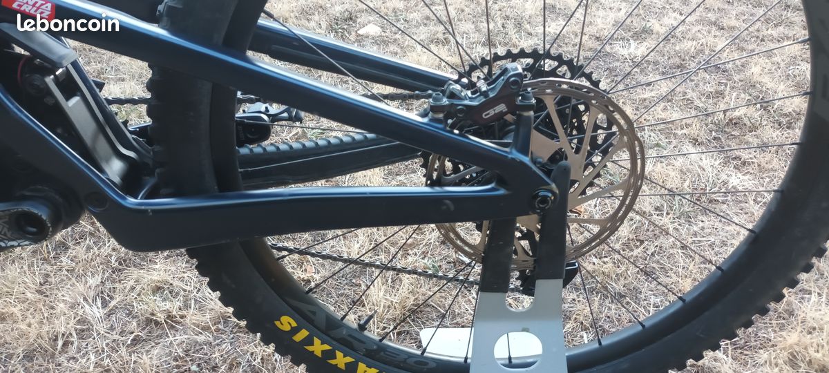Santa cruz nomad (image 11)