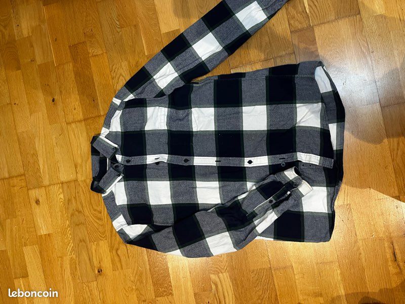 Chemise Kiabi (image 1)