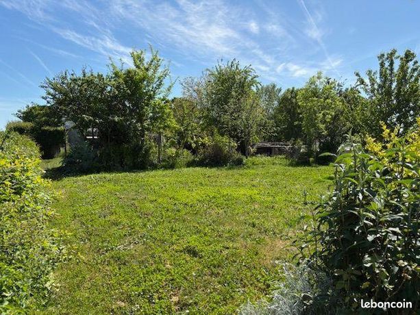 Terrain 867 m² Saillat-sur-Vienne