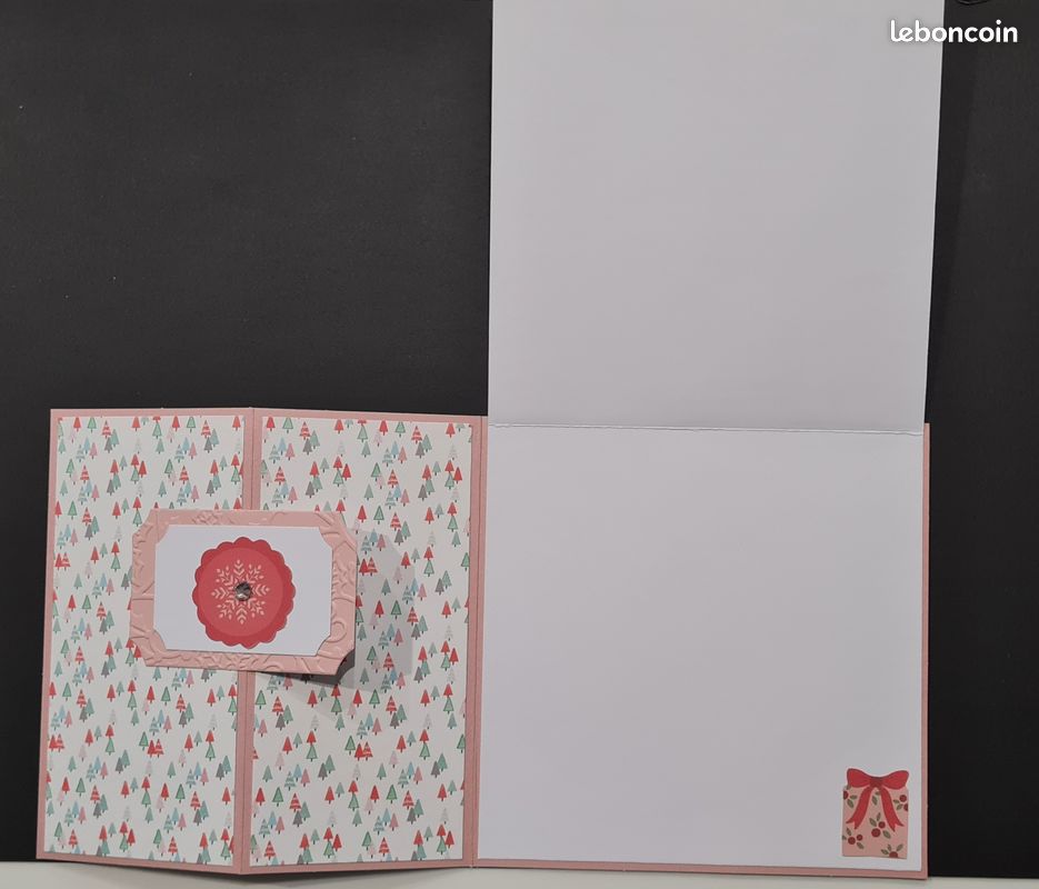 Cartes artisanales modèle unique pour les fêtes 029 (image 2)