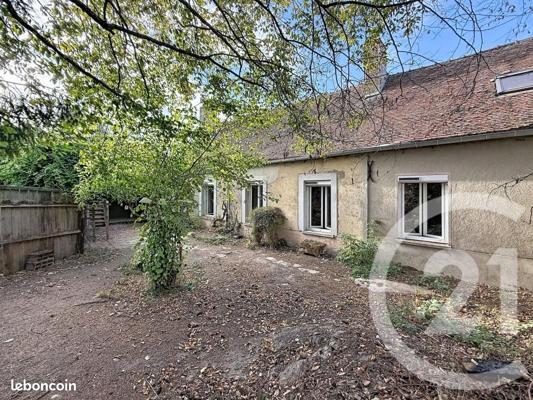 Maison 5 pièces 121 m² · à Vulaines-lès-Provins · 121 m² · 78 000 €