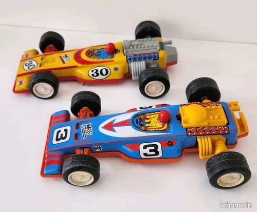 Ancienne Voiture Joustra Formule 1 N°30 N° 3 Tôle + Plastique A Friction France (image 1)