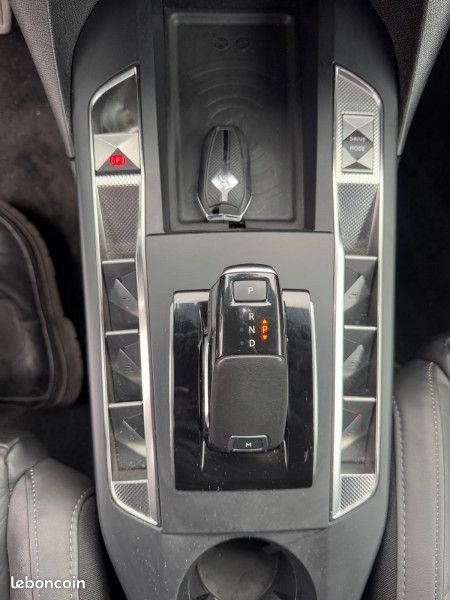 Ds DS 3 CROSSBACK PURETECH 130CH GRAND CHIC AUTOMATIQUE 109G (image 5)