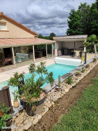 Maison 7 pièces 216 m²