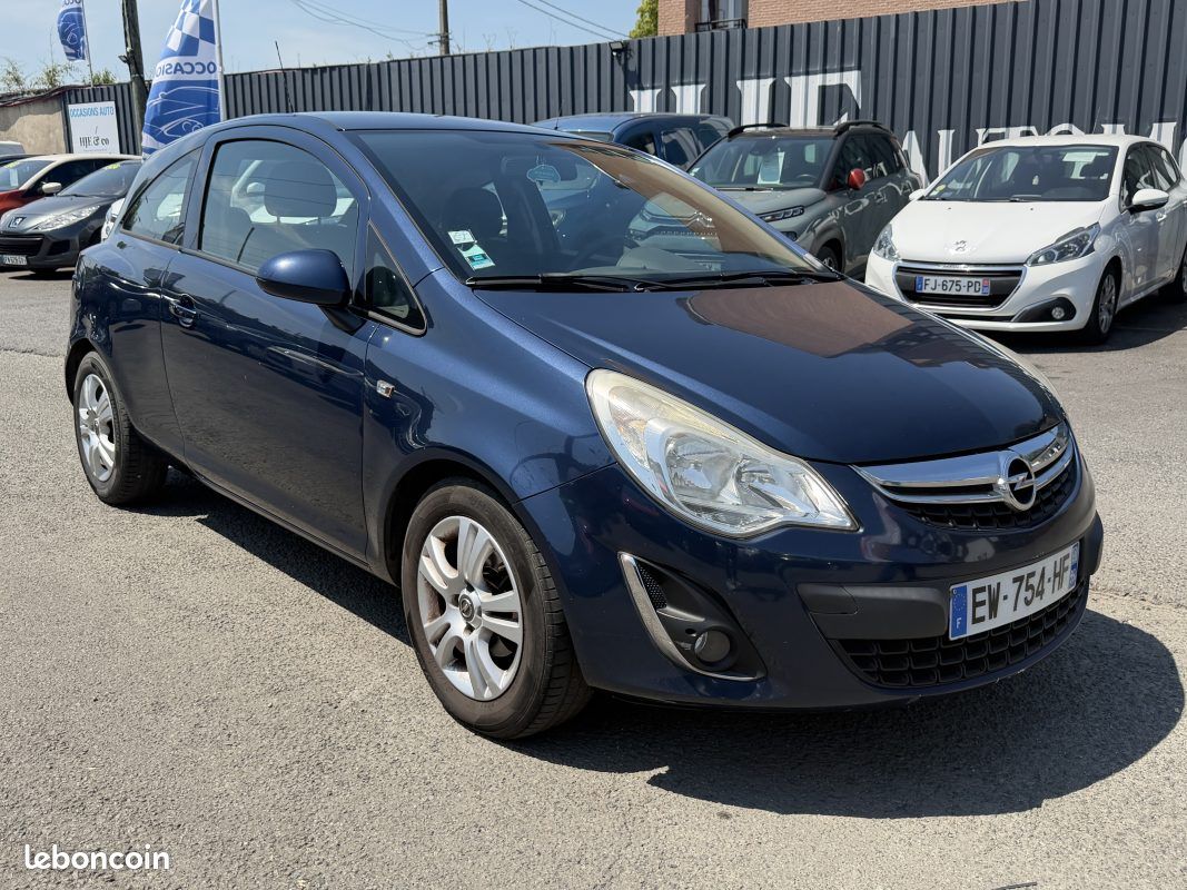 Opel corsa 1.3 cdti 95 edition stop and start 2011 (image 1)
