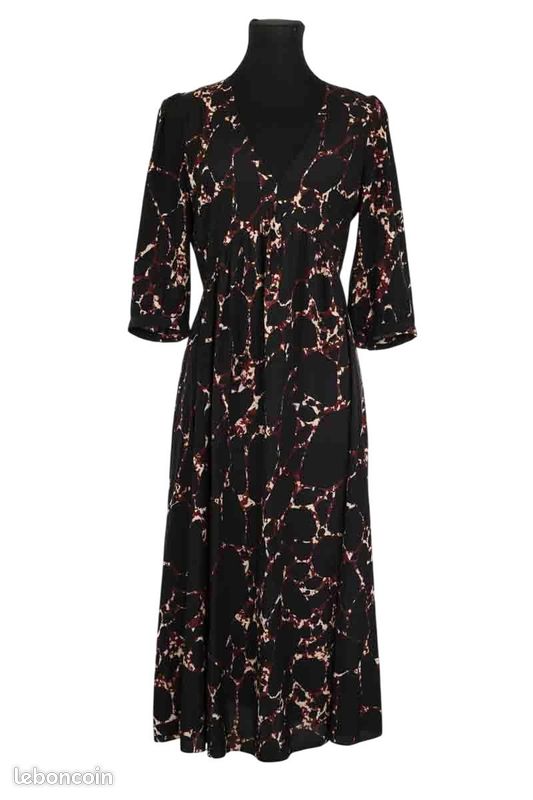 Robe noire Bash Vêtements