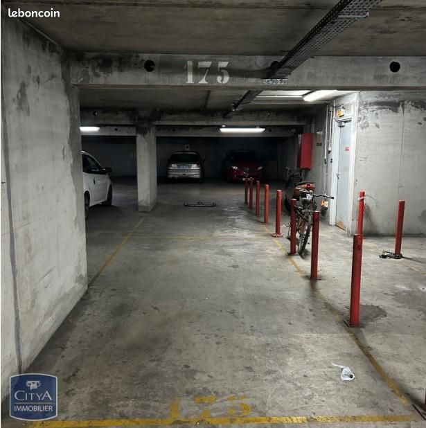 Parking Marseille · 110 €