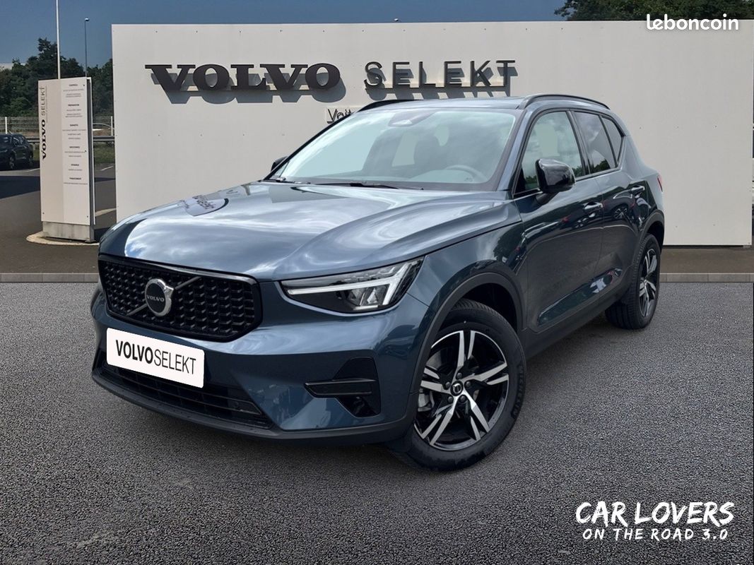 VOLVO XC40 B3 163 ch DCT7 Lounge Edition (image 1)