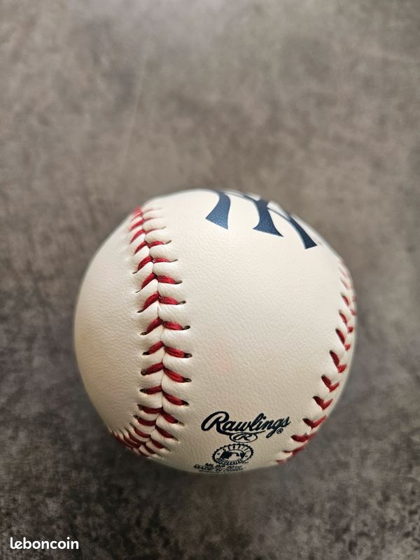 Boule De Baseball Rawlings Occasion Jeu Officiel De La Ligue Majeure