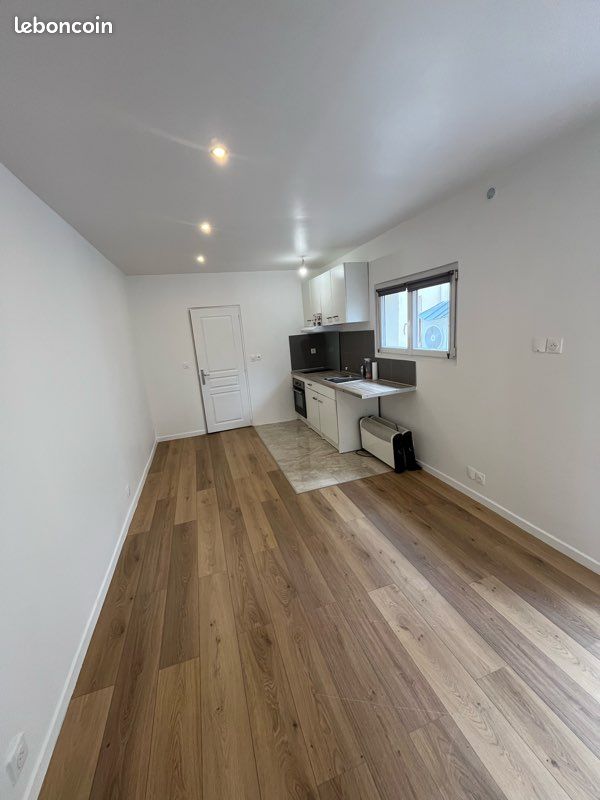 Maison a louer gagny - 1 pièce(s) - 25 m2 - Surfyn