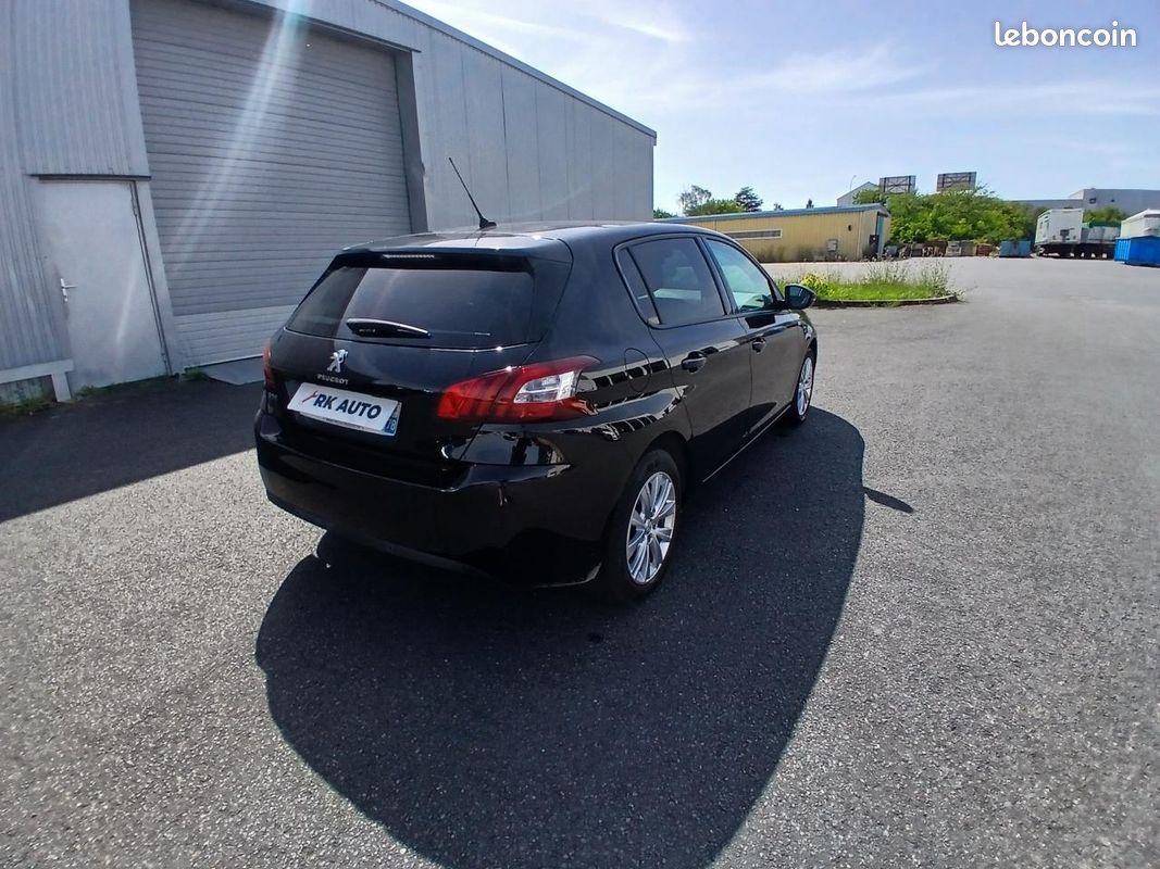 PEUGEOT 308 1.2i PureTech 12V S&S - 110 II 2013 BERLINE Style PHASE 1 (image 8)