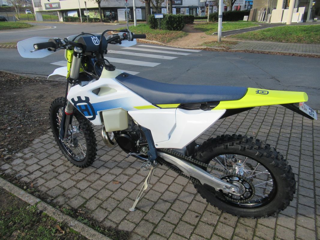 Achat accessoires moto Honda - Aumiot Motos à Lyon (69)