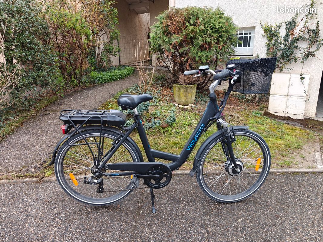 Vélo électrique Wayscral Classy 615 – Ville, 250W, Roues 28", Occasion