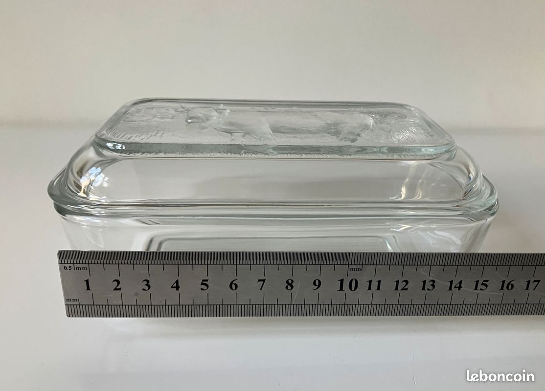 Beurrier en verre Arcoroc décor vache. vintage