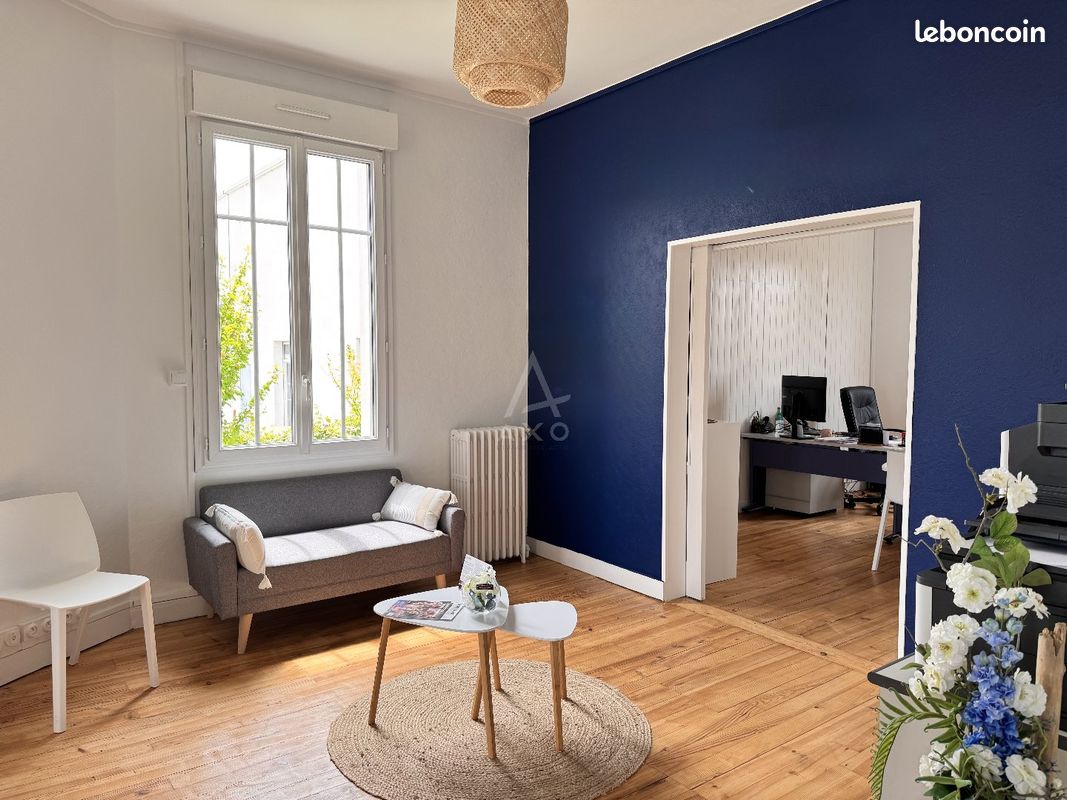 Immeuble 192 m² · à Angoulême · 192 m² · 370 000 €