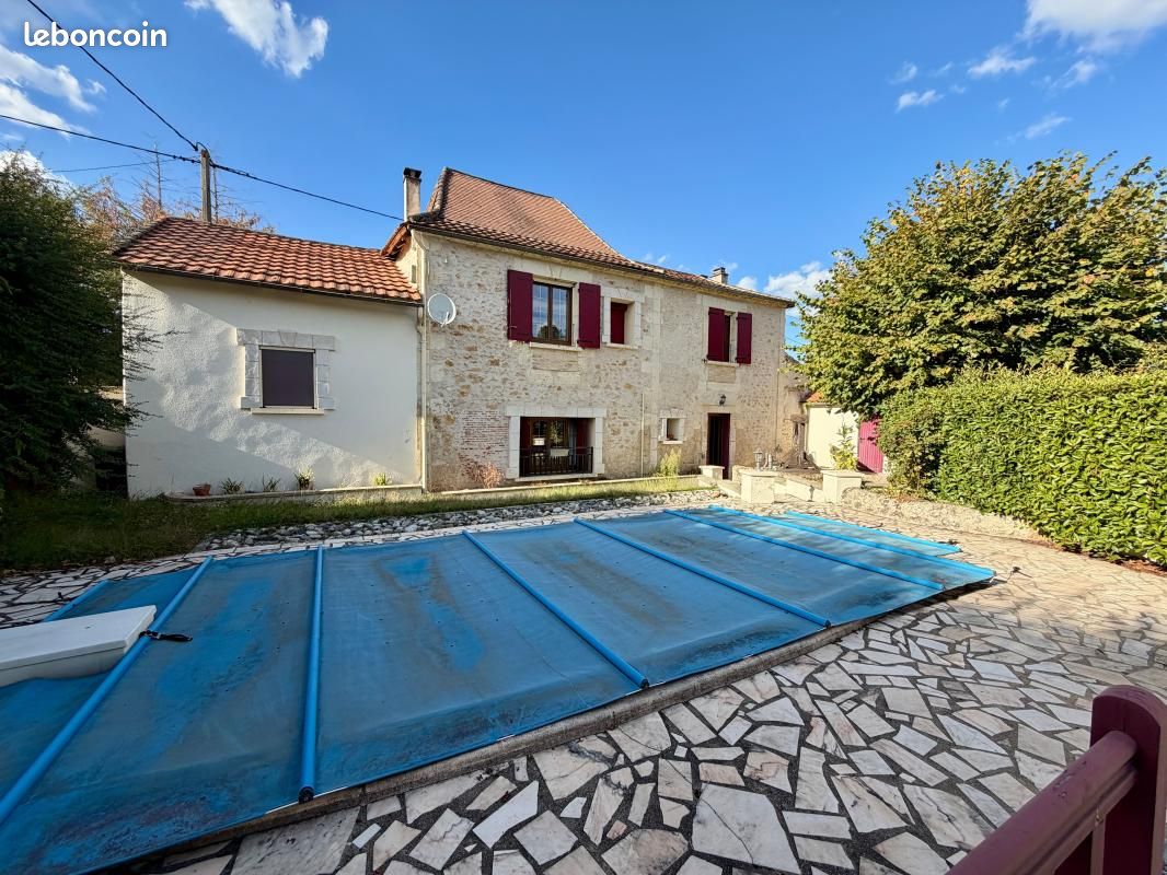 Maison 4 pièces 136 m² · à Vergt · 136 m² · 208 000 €