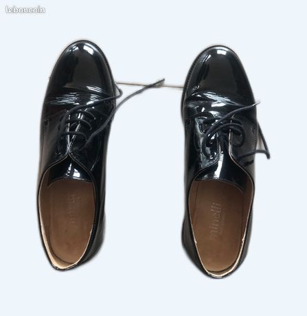 Chaussures Plates En Cuir Vert Minelli Taille UK 4 (EU 37) - Neuf Ex-display - Fabriqué Au Brésil