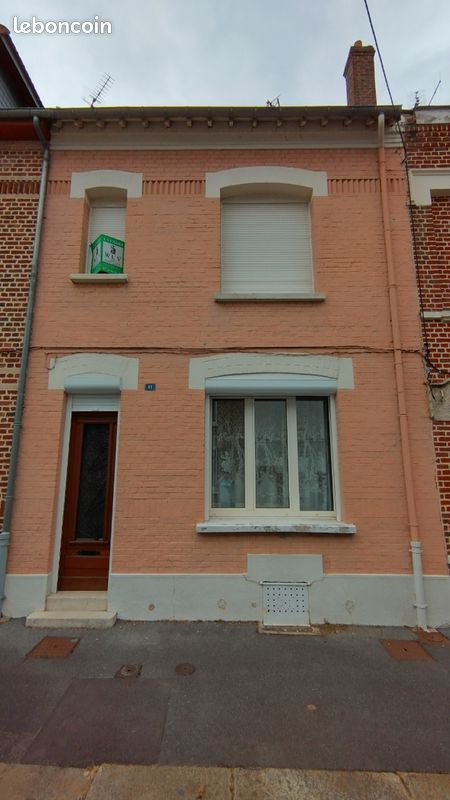 Maison 6 pièces 90 m² · à Saint-Quentin · 90 m² · 90 000 €