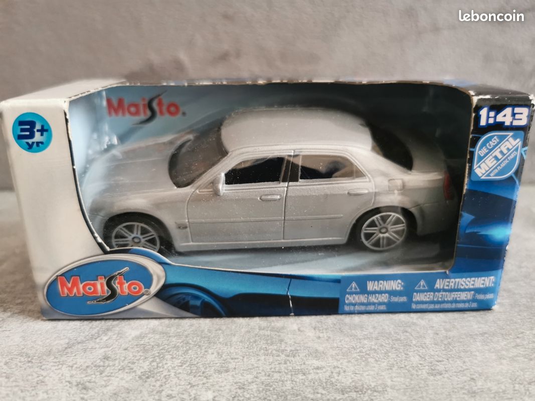 CHRYSLER 300 C HEMI BY PAROTECH NOREV 1:43 of reference